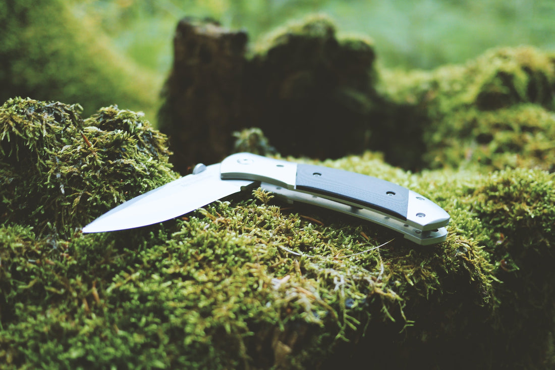 Knife Safety while Backpacking